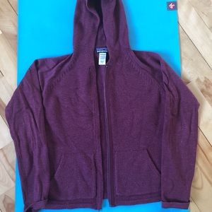Patagonia zip up hoodie sweater
